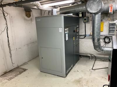 Översiktsbild av 2006 Atlas copco ZT 15 air compressor